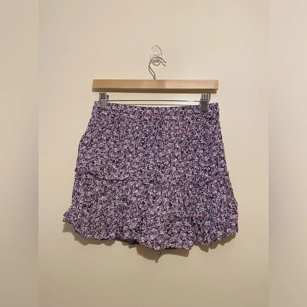 Zara Floral Purple and Black Patterned Skort. Size M